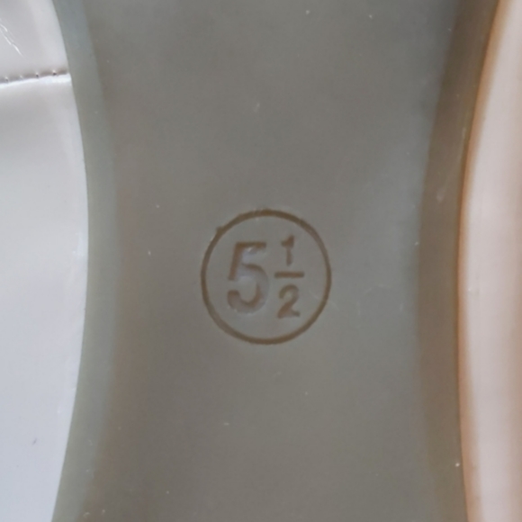 Mossimo, Nude Patent flats with gold studs at the back size 5 1/2 - Picture 7 of 10